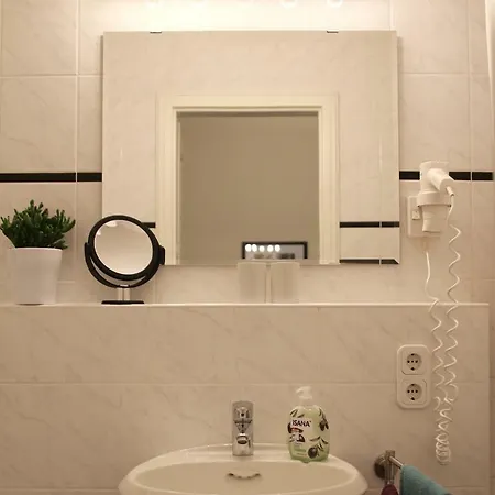 Gemuetlich Und Zentral In Penzion